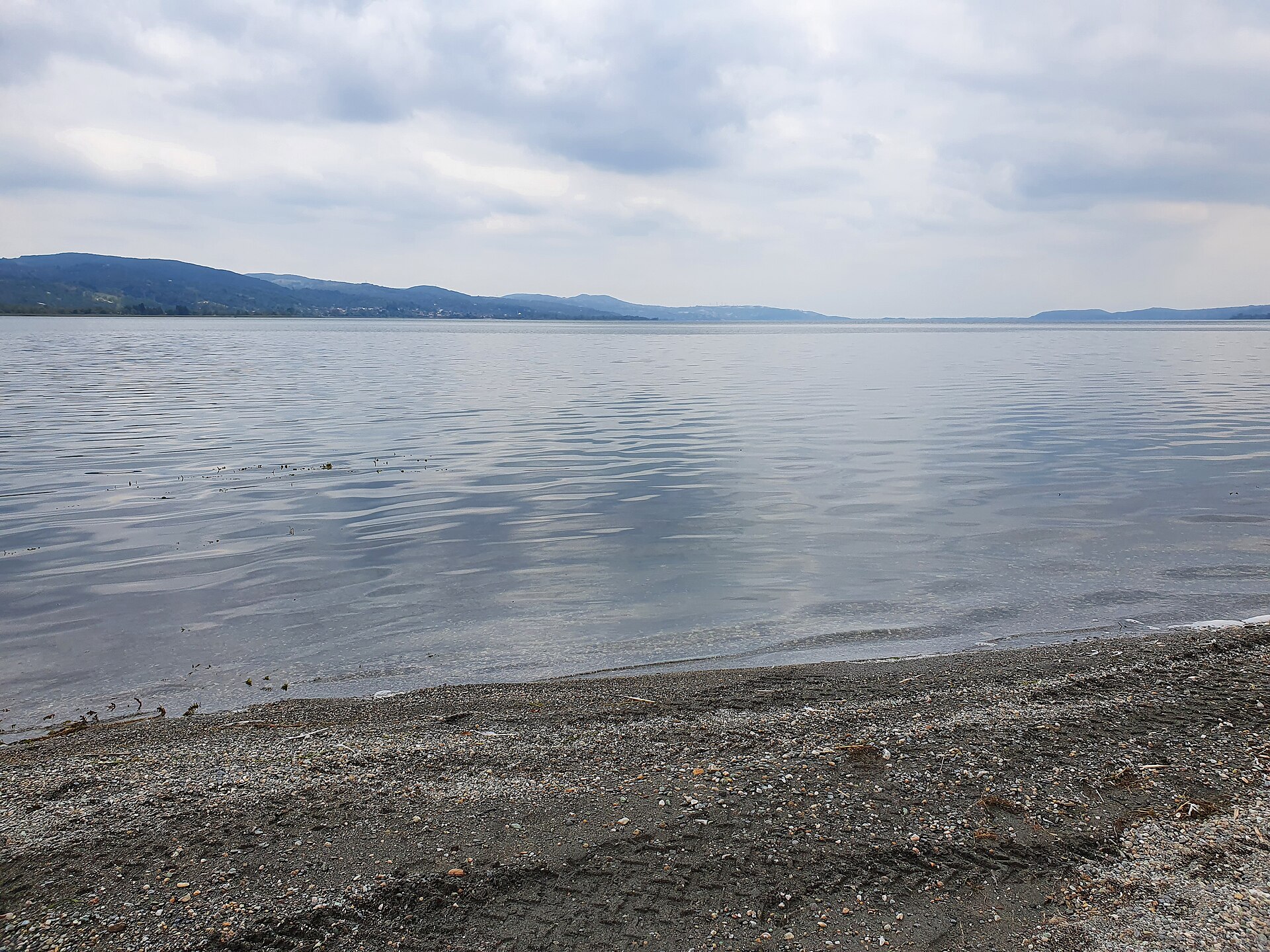Sapanca Gölü